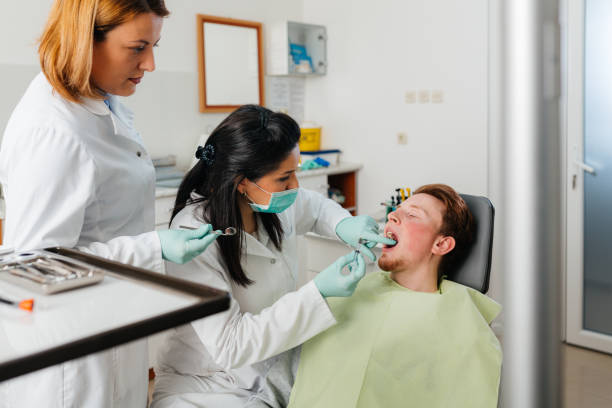 Best Weekend Emergency Dentist in Choctaw Lake, OH